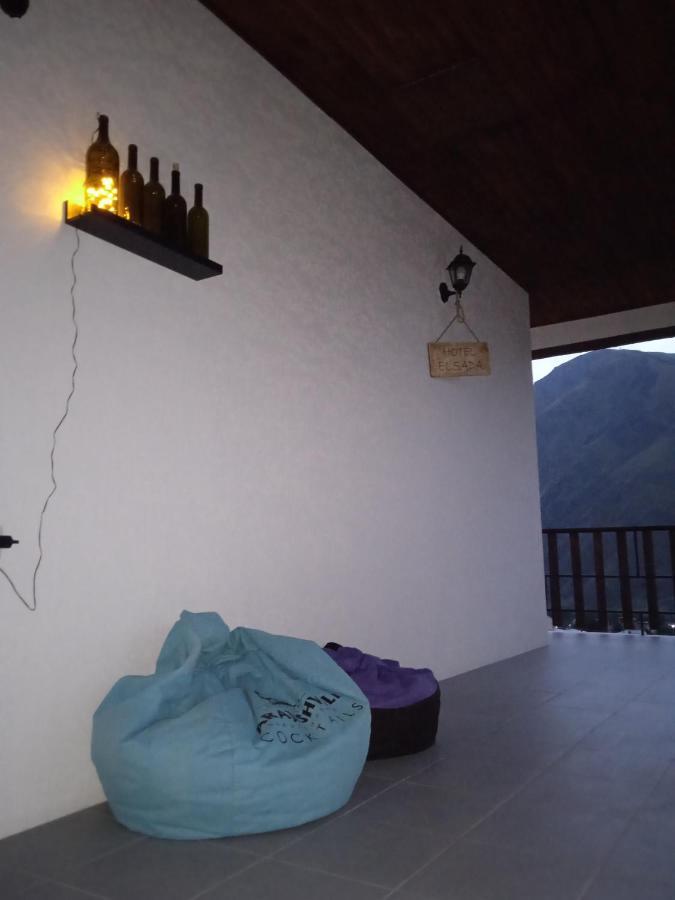 Elsada Hotel Kasbegi Buitenkant foto