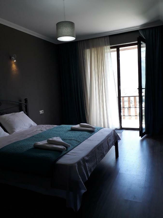 Elsada Hotel Kasbegi Buitenkant foto